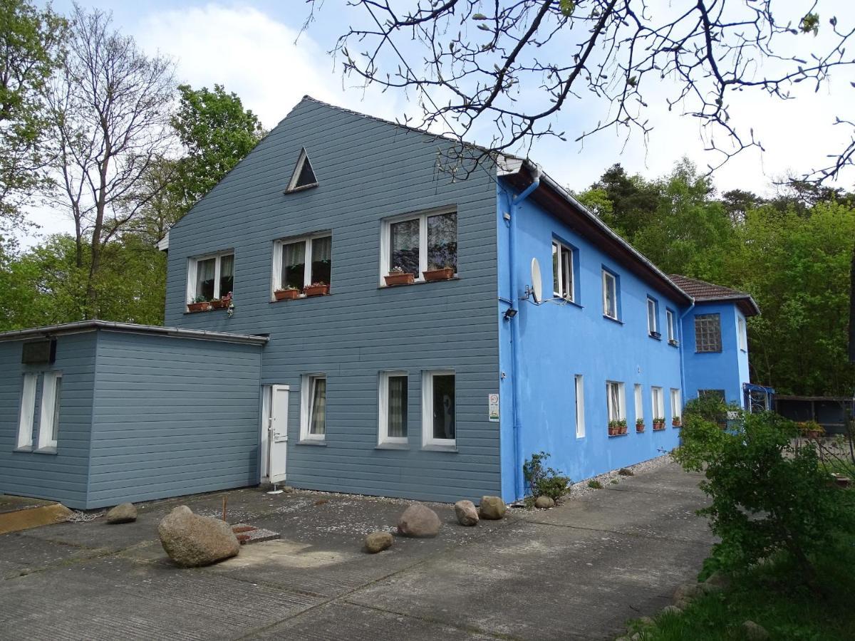 Gasthof Blaues Haus Hotel Bastorf Kültér fotó