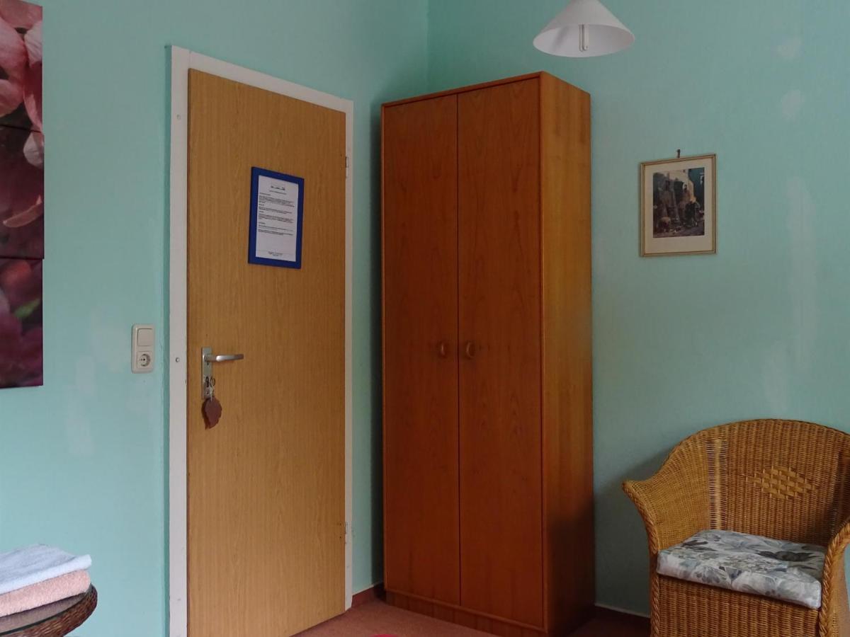 Gasthof Blaues Haus Hotel Bastorf Szoba fotó